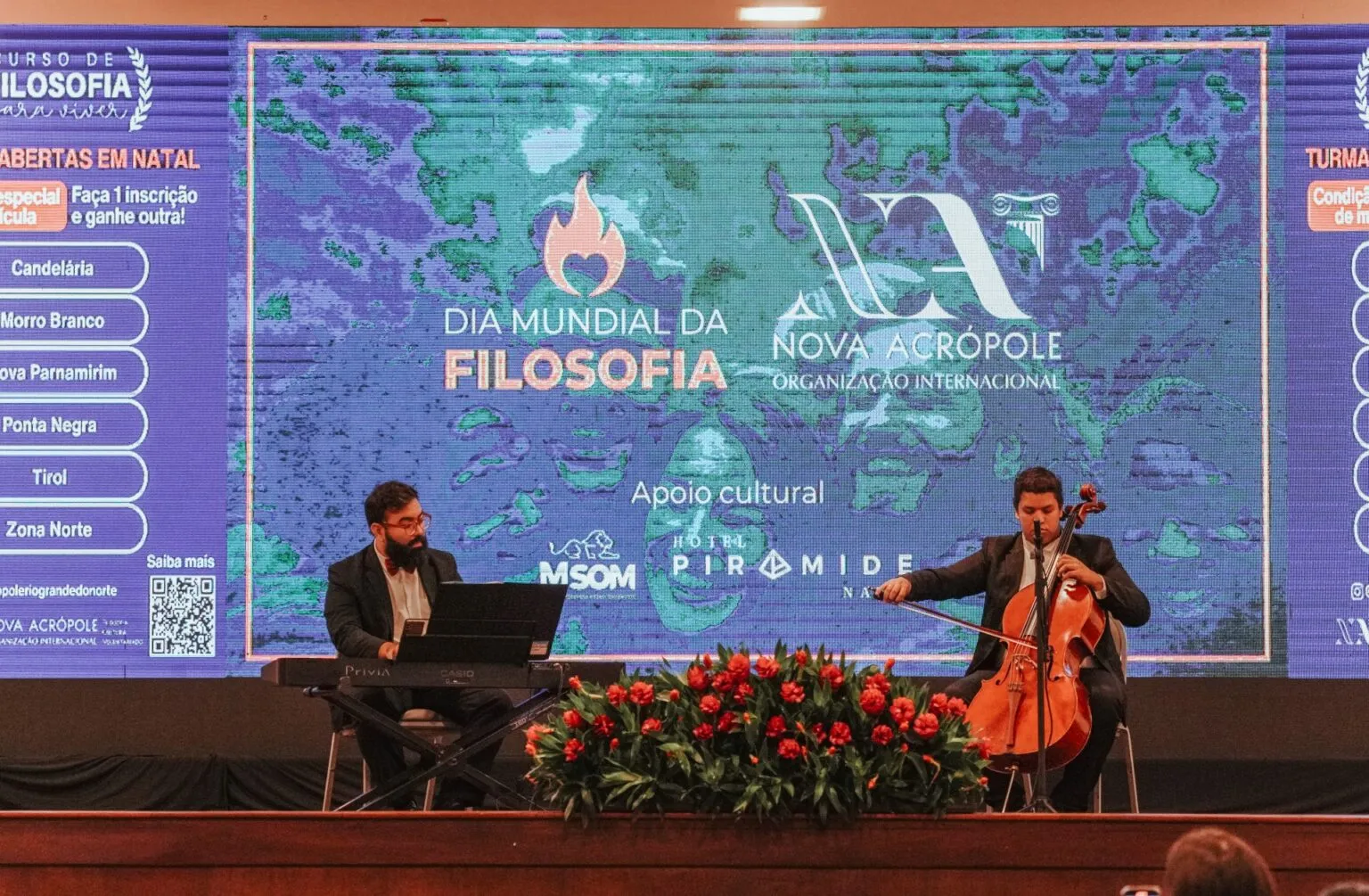 Público em evento do Dia Mundial da Filosofia